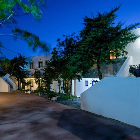 Contaratos Holiday Lettings Livadi  Экстерьер фото