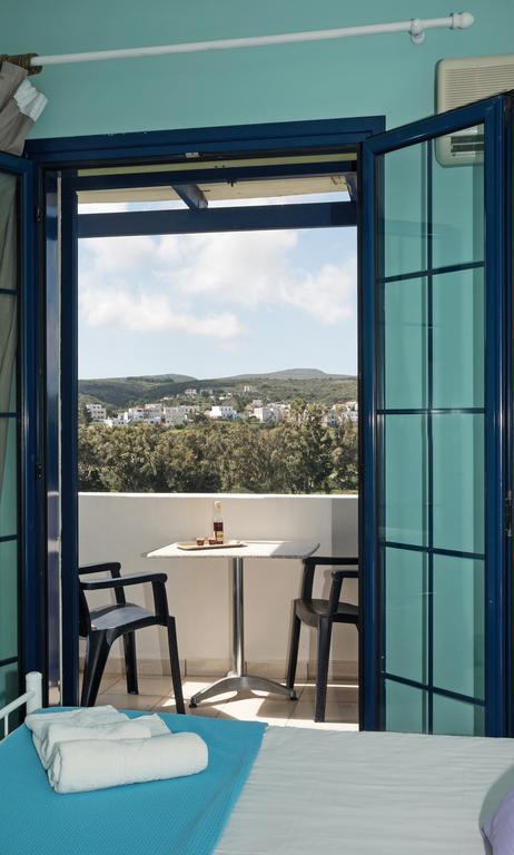 Contaratos Holiday Lettings Livadi  Экстерьер фото