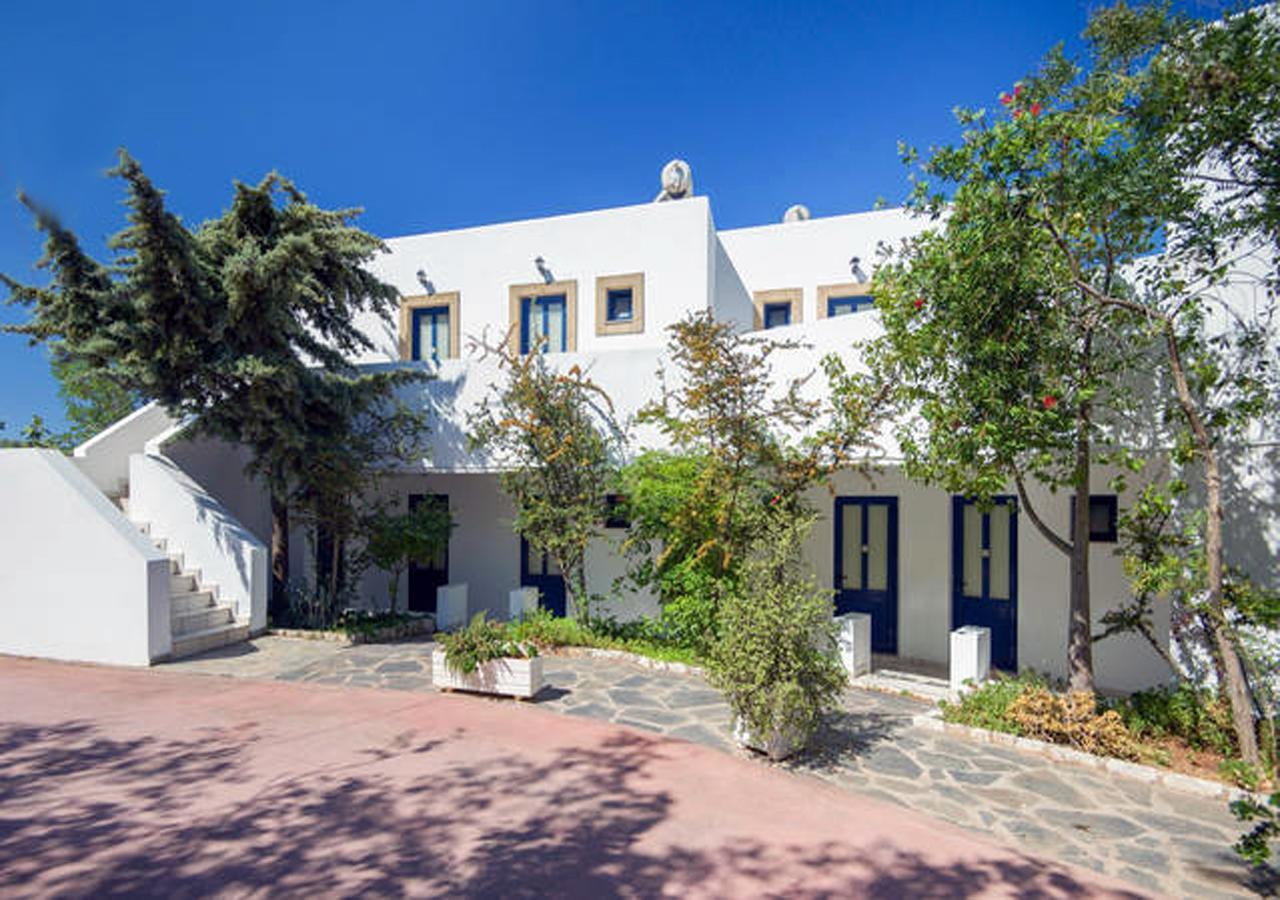Contaratos Holiday Lettings Livadi  Экстерьер фото