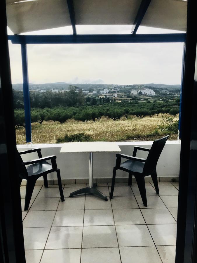 Contaratos Holiday Lettings Livadi  Экстерьер фото